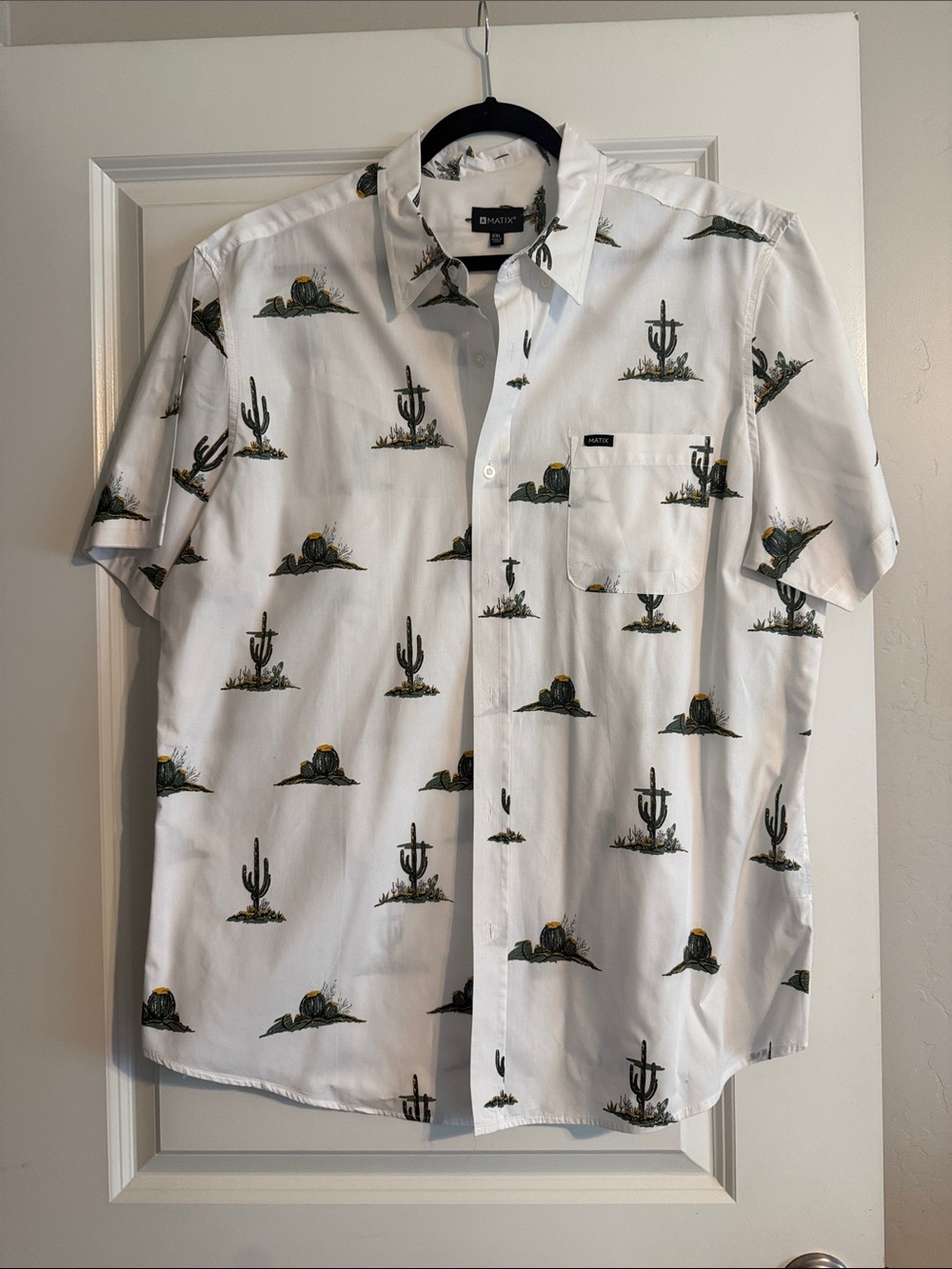 Matix White Short-Sleeve Button-Up Shirt with Green & Yellow Cactus Print